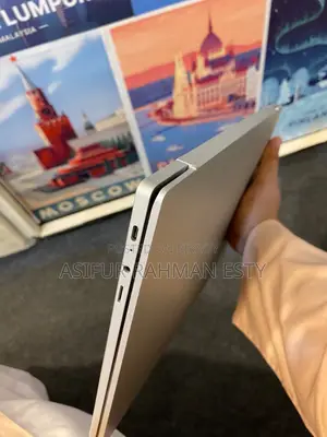 ল্যাপটপ স্যামসাং গ্যালাক্সি বুক ২ ৪জিবি কোয়ালকম স্ন্যাপড্রাগন এক্স প্লাস এসএসডি ১২৮জিবি