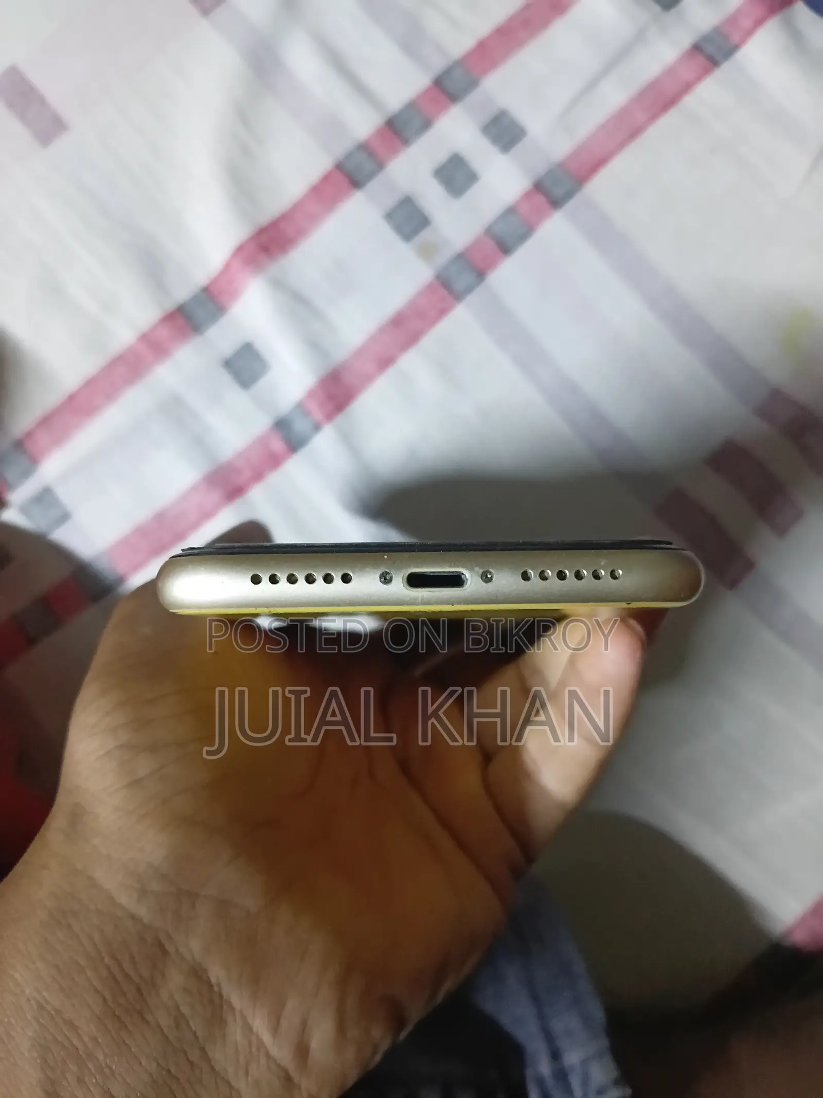 Apple iPhone XR 64 GB Yellow
