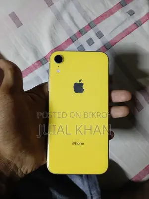 Apple iPhone XR 64 GB Yellow