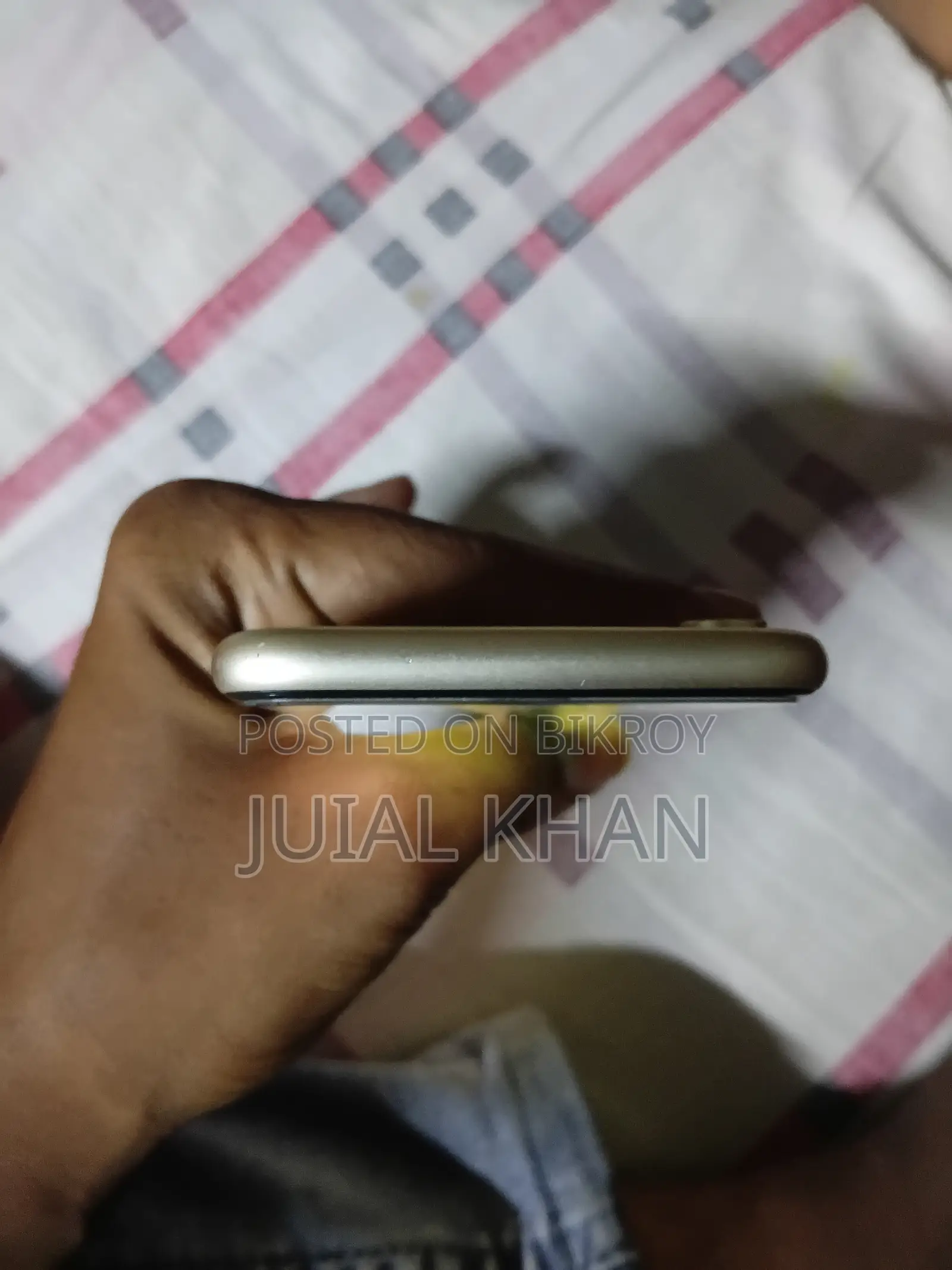 Apple iPhone XR 64 GB Yellow
