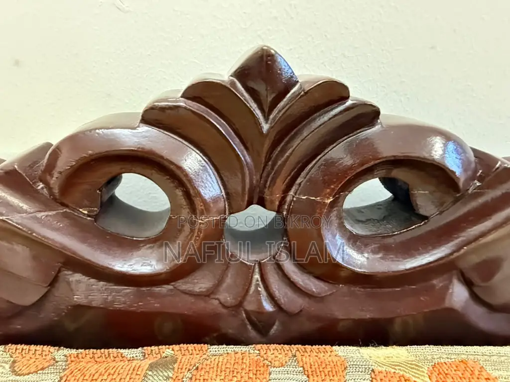সোফা বিক্রয়ের জন্য