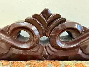 সোফা বিক্রয়ের জন্য