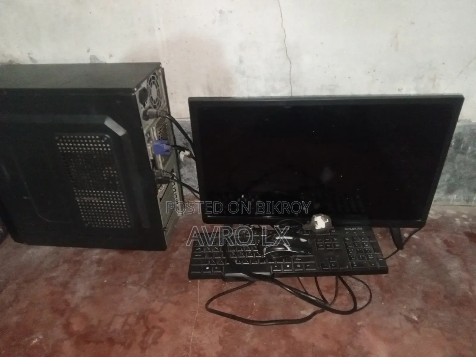 Desktop Computer Asus 8GB Intel Core I3 HDD+SSD 1T