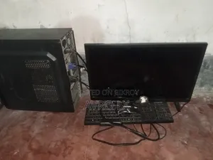 Desktop Computer Asus 8GB Intel Core I3 HDD+SSD 1T