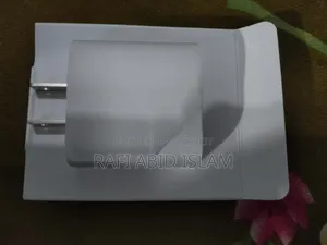 Apple Adapter