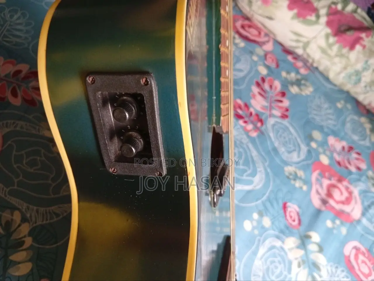 Yamaha Guitar