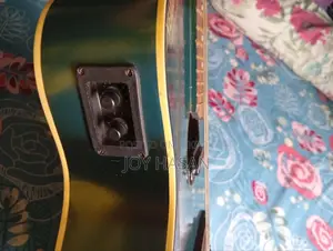Yamaha Guitar