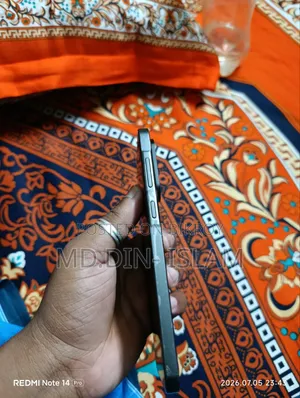 স্যামসাং গ্যালাক্সি এ৩৬ ১২৮ জিবি কালো