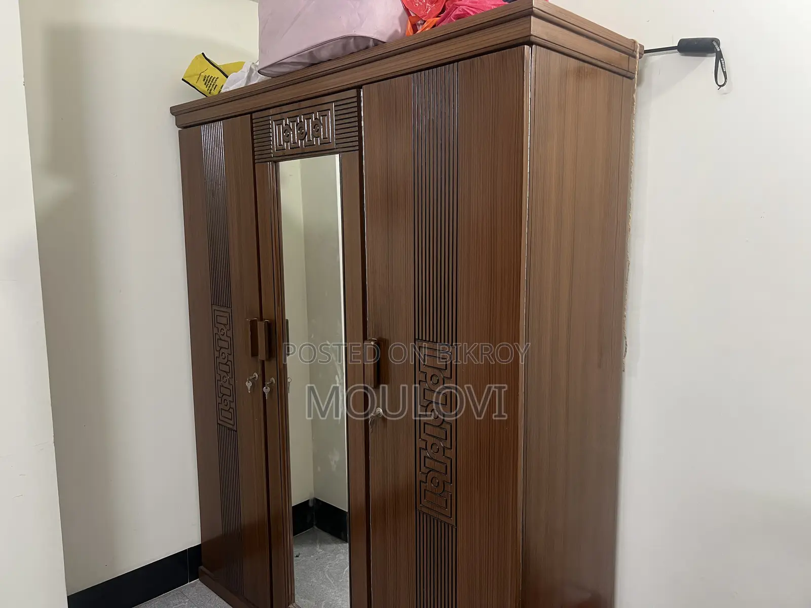 ৩ পার্ট আলমারি (এমডিএফ বোর্ড) বিক্রয়ের জন্য