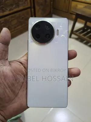 Tecno Spark 20 Pro Plus 256 GB White
