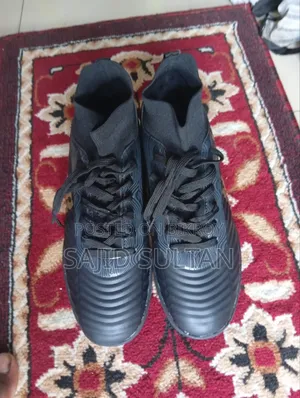 Turf Shoes