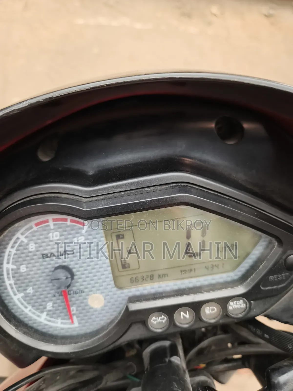 Bajaj Pulsar 150 2011 Red