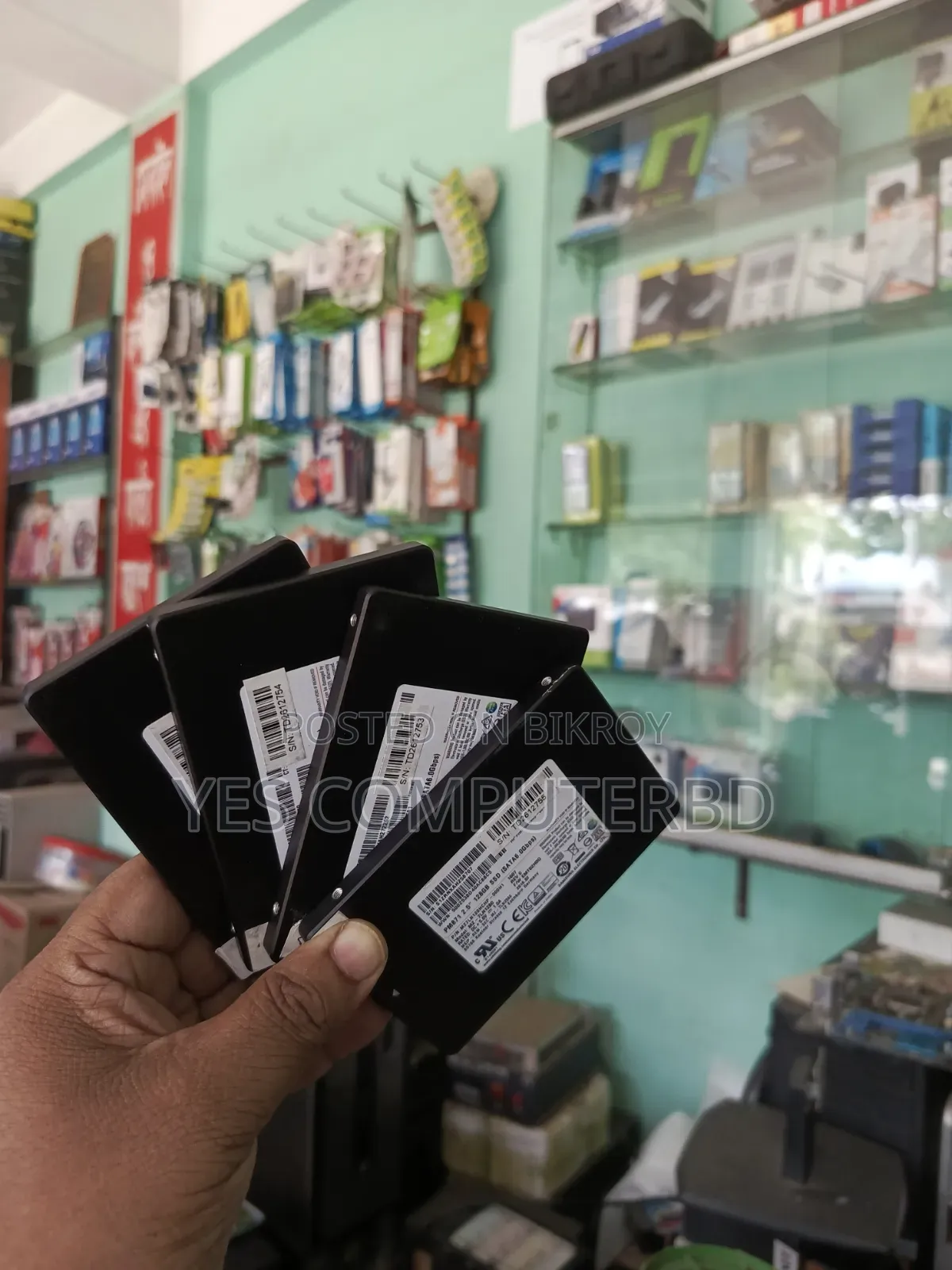 Samsung 120GB SSD SATA 1 Year Warranty
