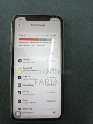 Apple iPhone 11 64 GB White