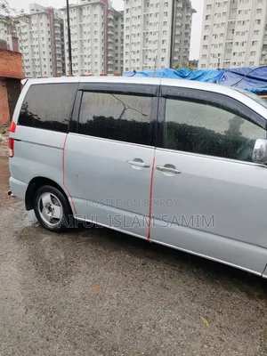 Toyota Grand HiAce 2002 Silver
