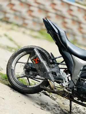 নতুন আর১ ২০২৫ ব্ল্যাক