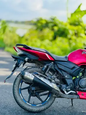 TVS Apache RTR 160 2V ২০১৮ লাল