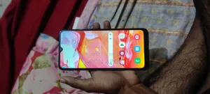 স্যামসাং গ্যালাক্সি এ৭০ ১২৮ জিবি ব্ল্যাক