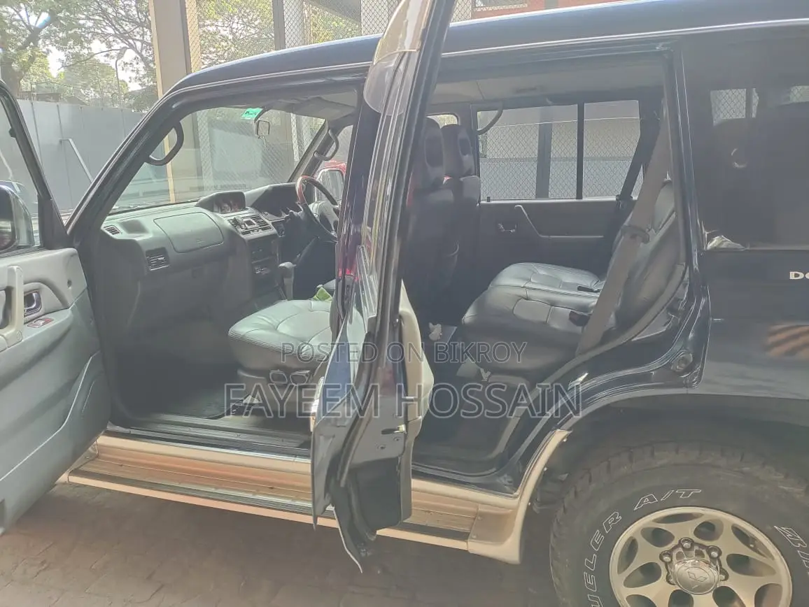 Mitsubishi Pajero Junior 1997 Blue