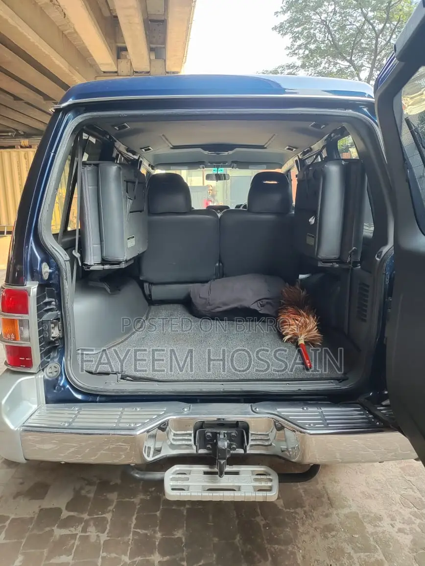 Mitsubishi Pajero Junior 1997 Blue
