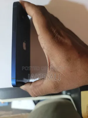 Apple iPhone 12 64 GB Blue