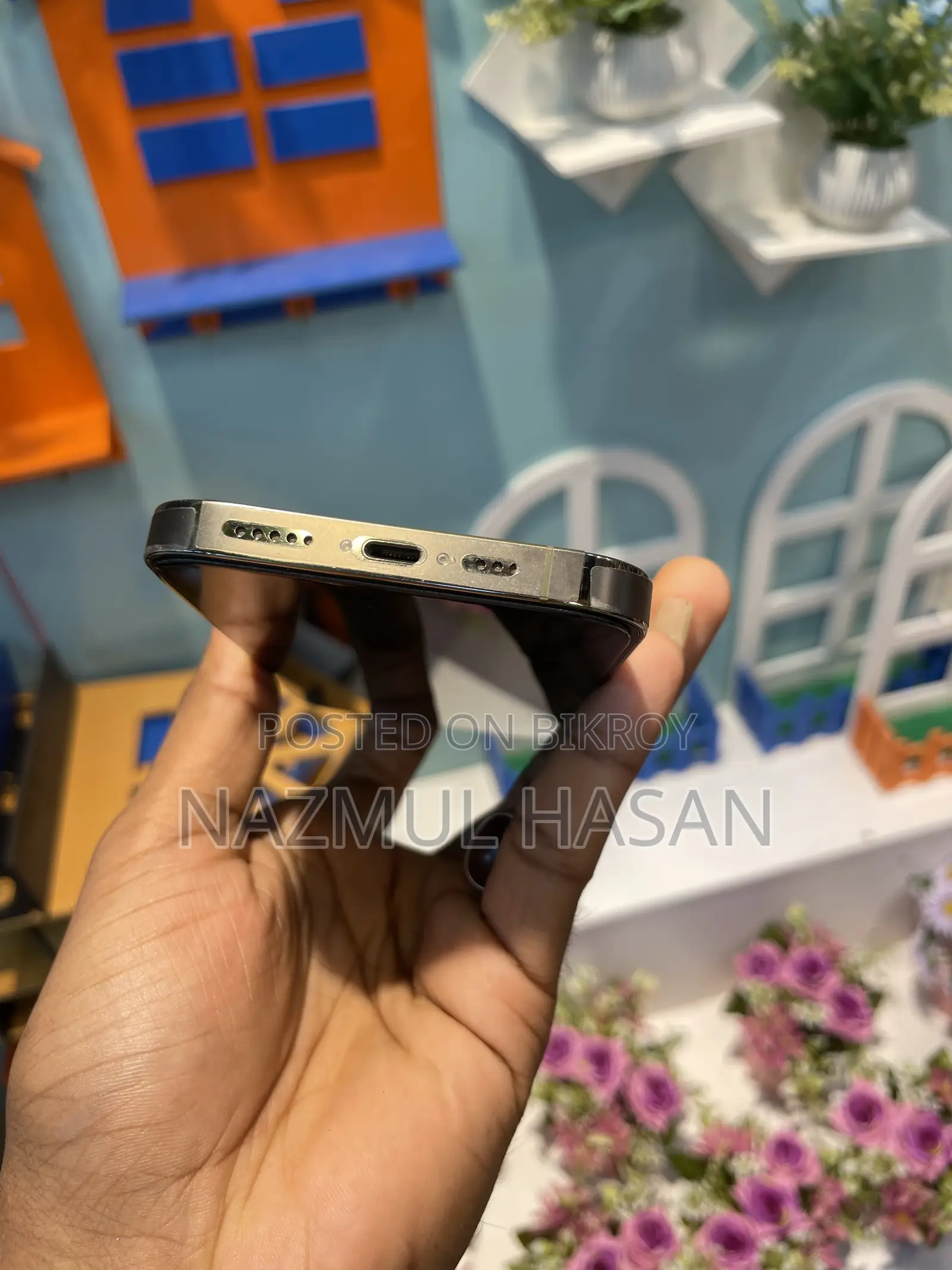 অ্যাপল আইফোন ১৪ প্রো ২৫৬ জিবি গোল্ড