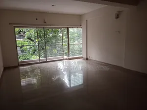অনিক রিয়েল এস্টেট, গুলশানে ৩ বেডরুমের অ্যাপার্টমেন্ট ভাড়ার জন্য