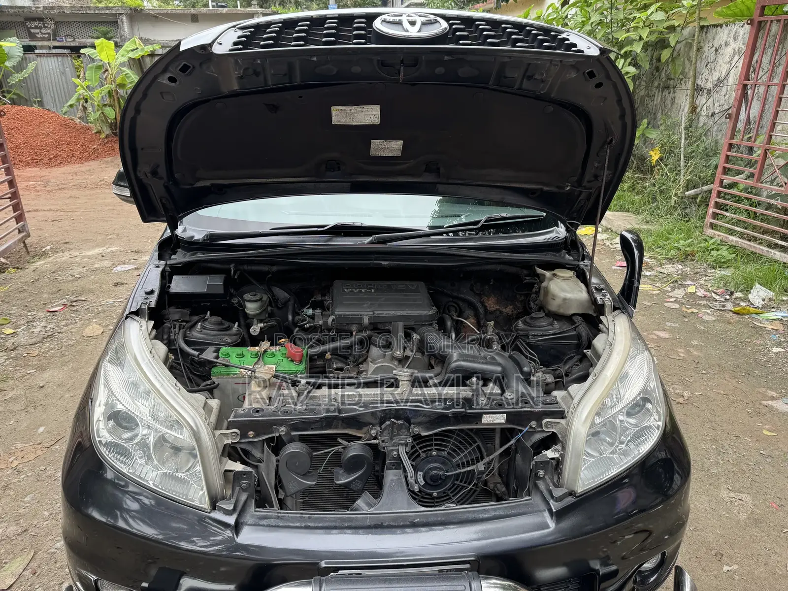 Toyota Rush 1.5 AWD 2011 Black
