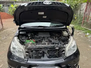 Toyota Rush 1.5 AWD 2011 Black