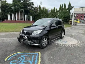 Toyota Rush 1.5 AWD 2011 Black