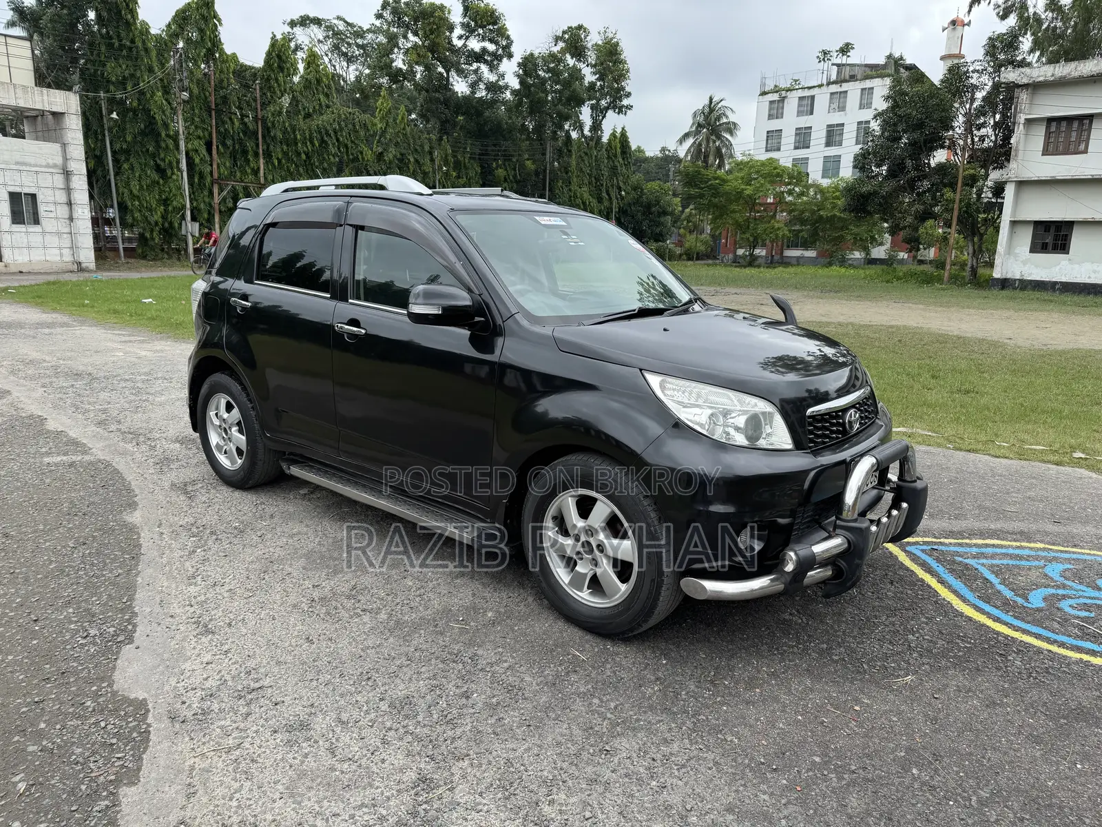 Toyota Rush 1.5 AWD 2011 Black