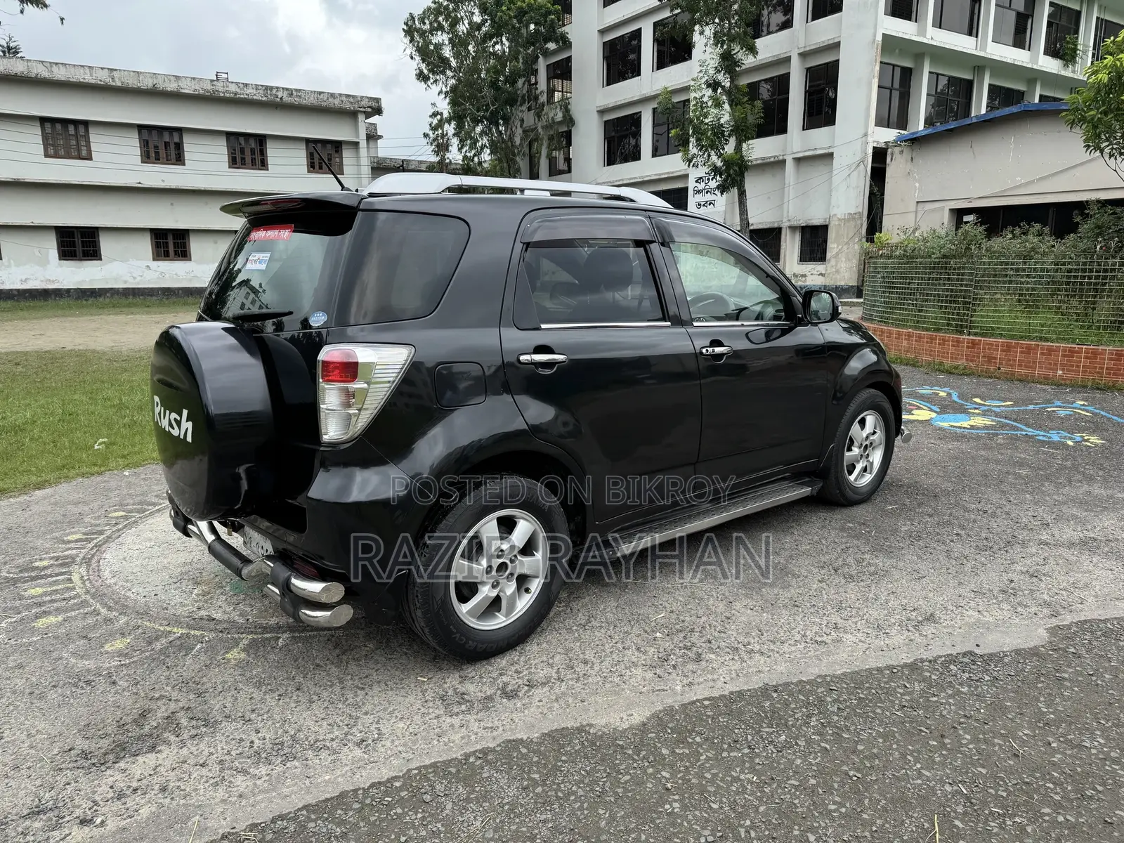 Toyota Rush 1.5 AWD 2011 Black