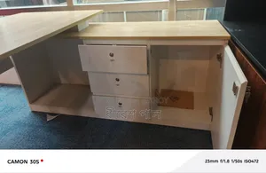 অফিস টেবিল কেবিনেট