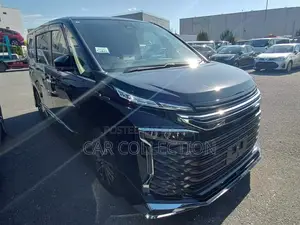 Toyota Voxy 2022 Black