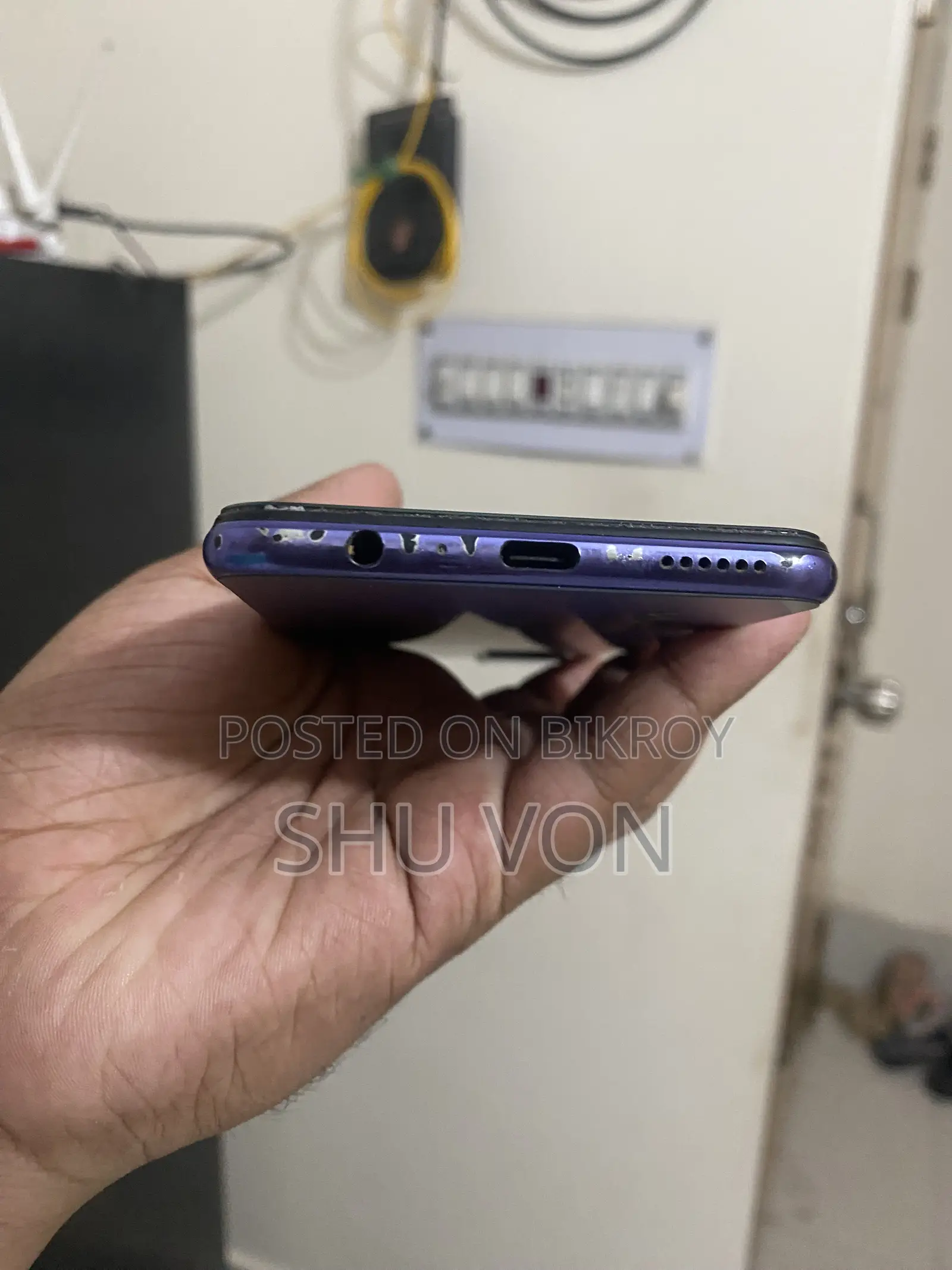 Vivo V20 128 GB Blue
