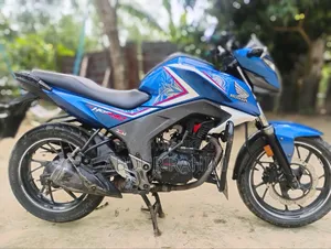 Honda Hornet 2018 Blue