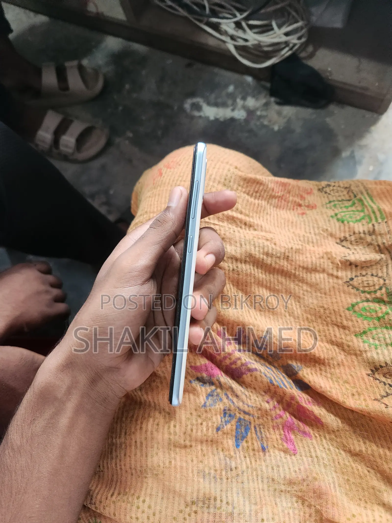 Samsung Galaxy A50 64 GB White