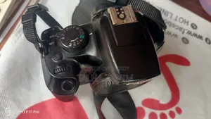 ক্যানন ১৩০০ডি