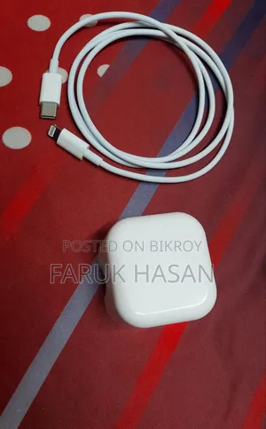 আইফোন চার্জার ২০ ওয়াট