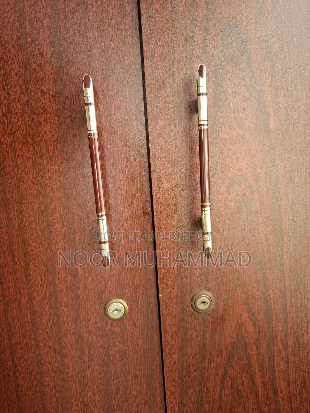 Wood Almirah