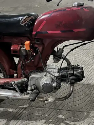 Honda 2013 Red
