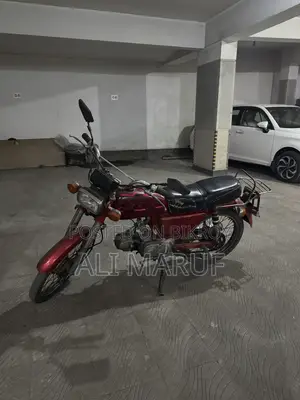 Honda 2013 Red
