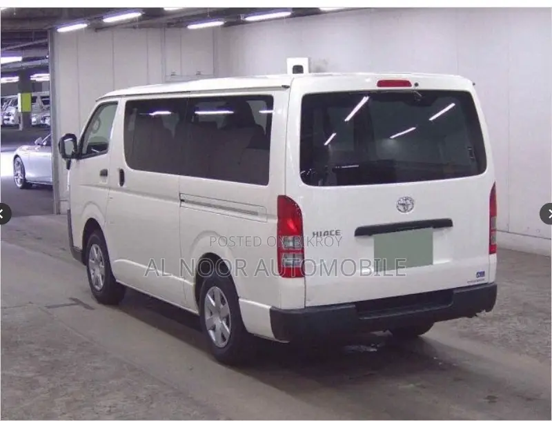 Toyota HiAce 2023 White
