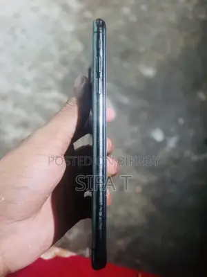 Apple iPhone XS Max 64 GB Black