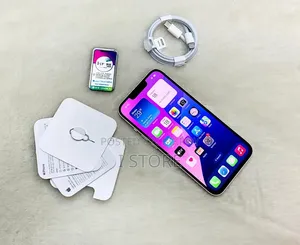 Apple iPhone 13 128 GB White