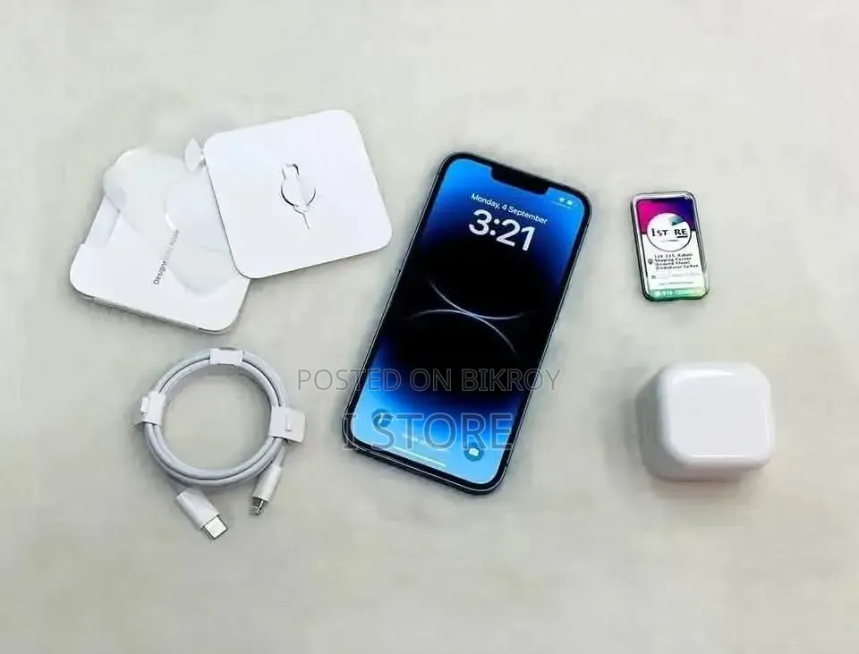 Apple iPhone 13 128 GB White