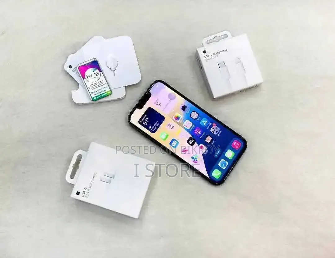 Apple iPhone 13 128 GB White