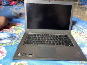 Laptop Lenovo ThinkPad T440 4GB Intel Core i5 HDD 500GB