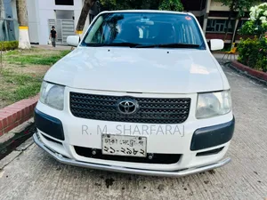 Toyota Corolla 2003 White