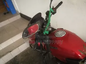 Bajaj Pulsar 150 2024 Red